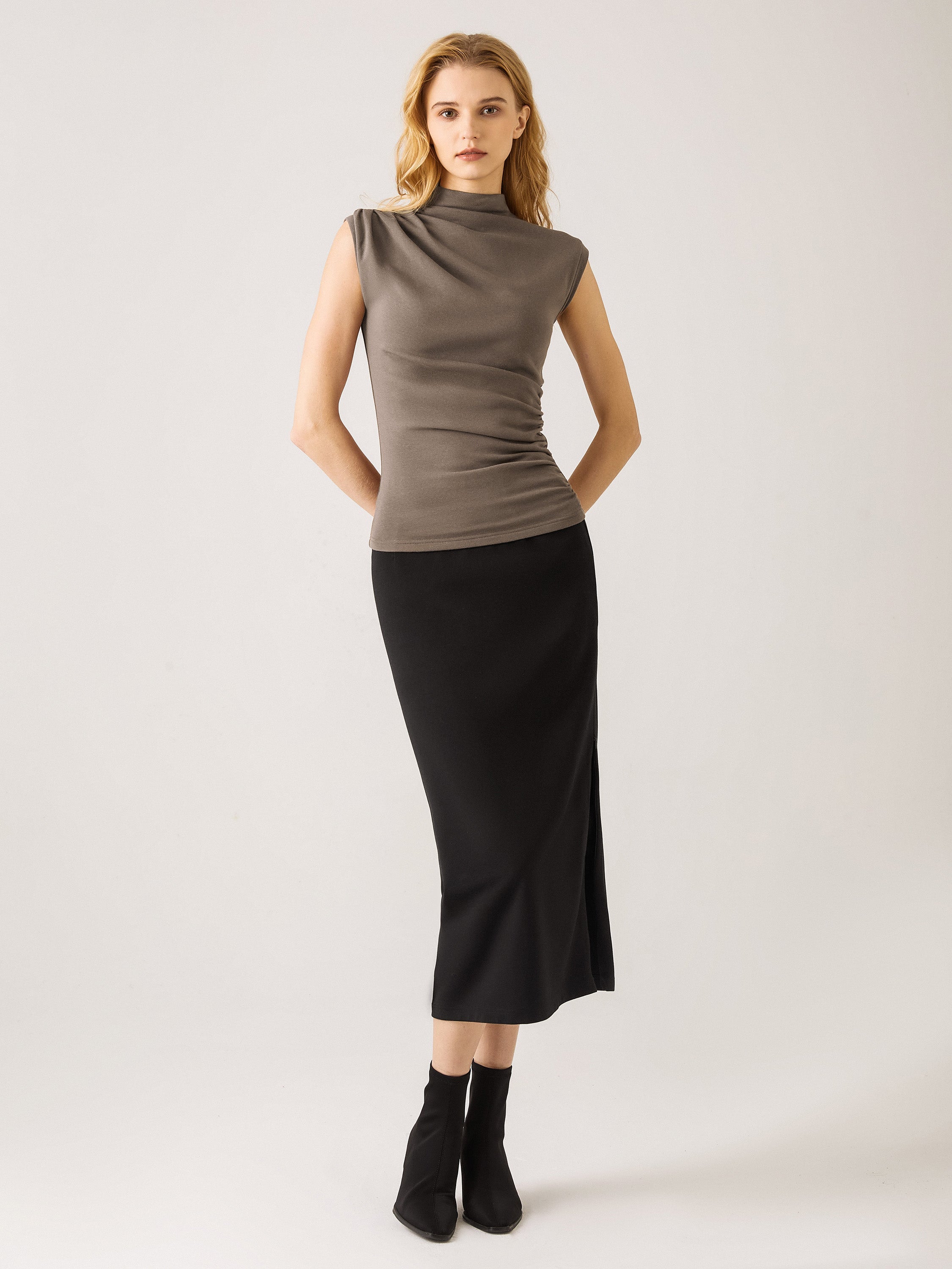 BareContour Tank Top