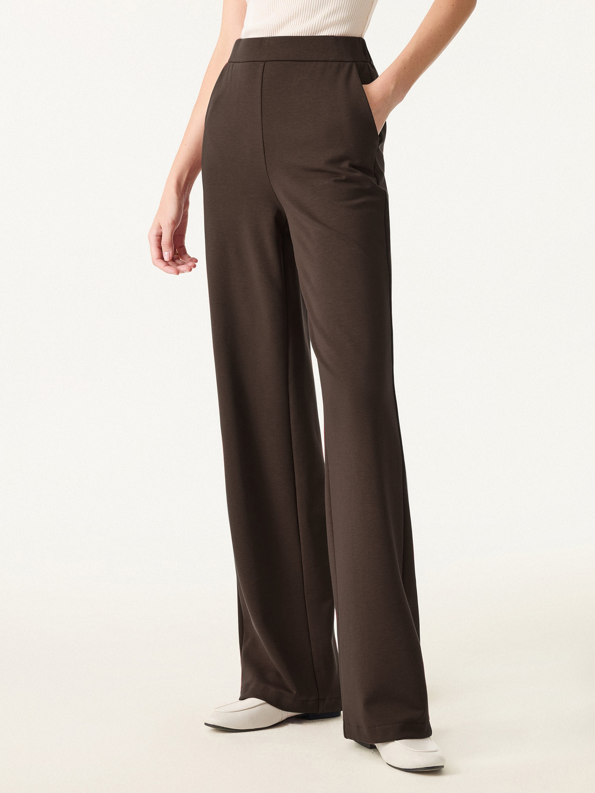 SculptStretch Mid Rise Straight Pants