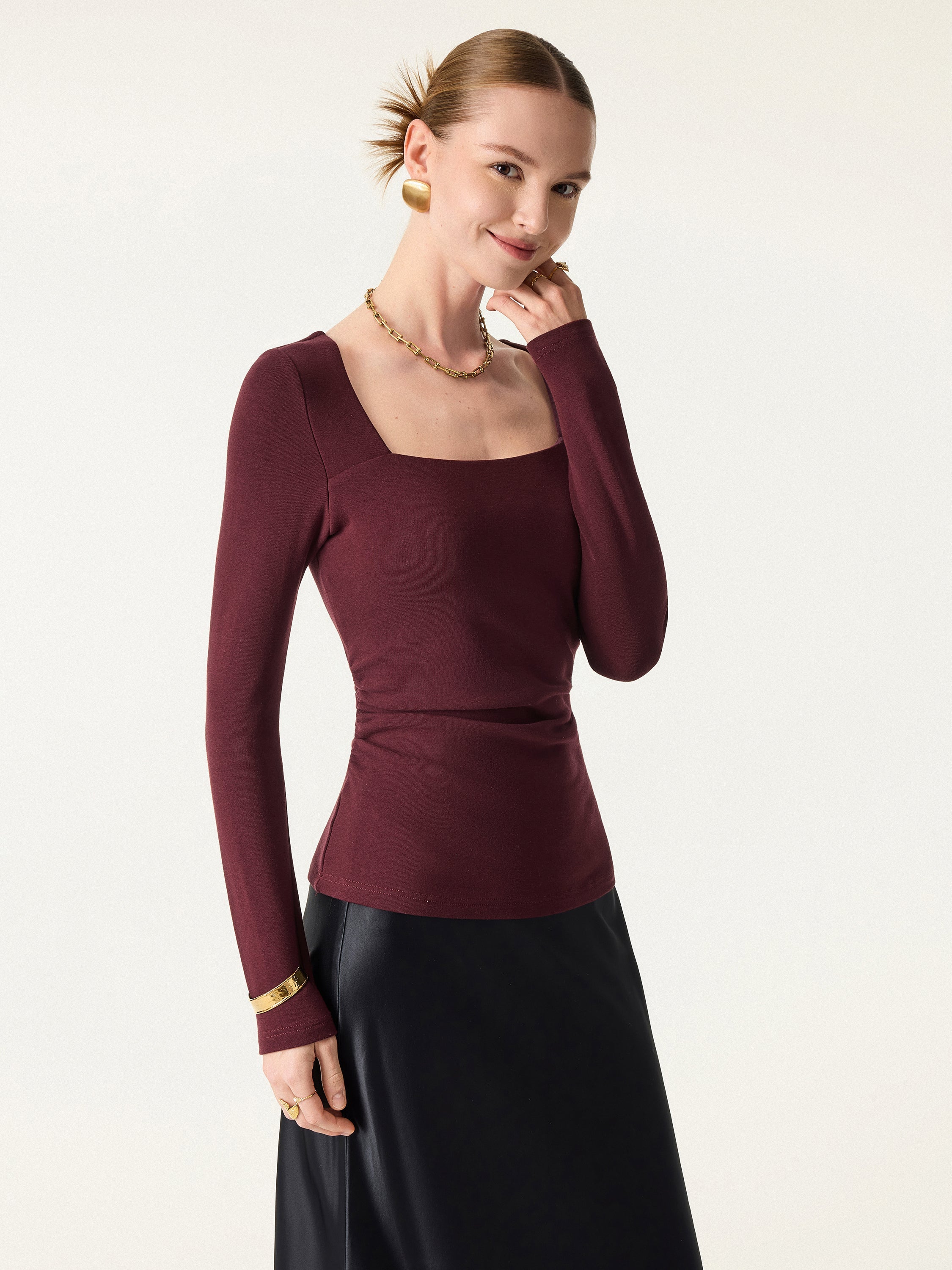 Veluxe Curved V Brami Top